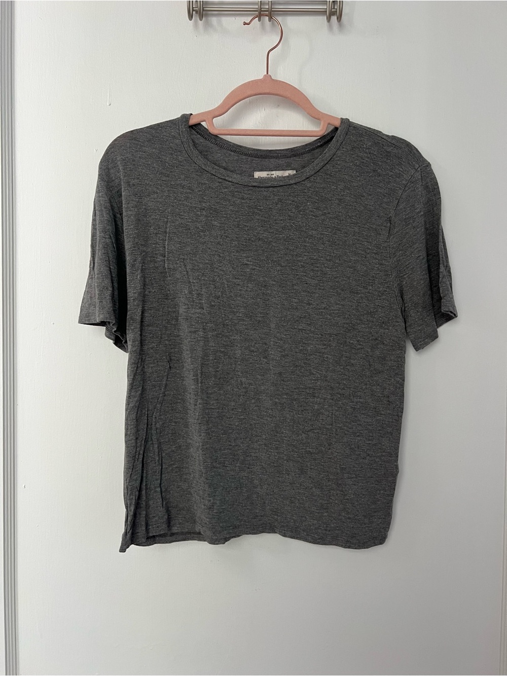 Abercrombie & Fitch Gray Crew Neck Short Sleeve Tee